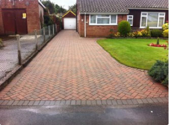 Driveway after cleaning in Edinburgh